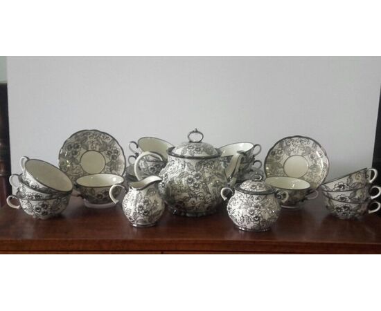 Tea set decorated in silver