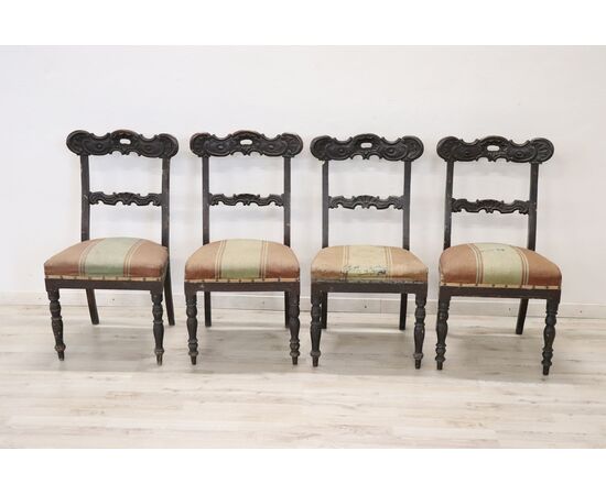 Quattro sedie antiche in noce intagliato Carlo X Sec. XIX 1825 DA RESTAURARE