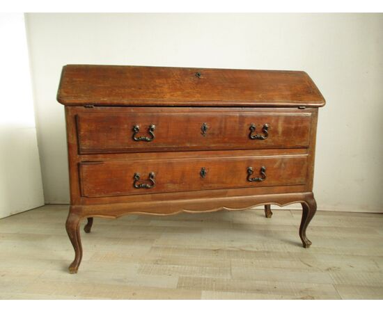 Flap in Piedmont walnut XVIII century eighteenth century bureau - secretaire - desk - very beautiful !!!     
