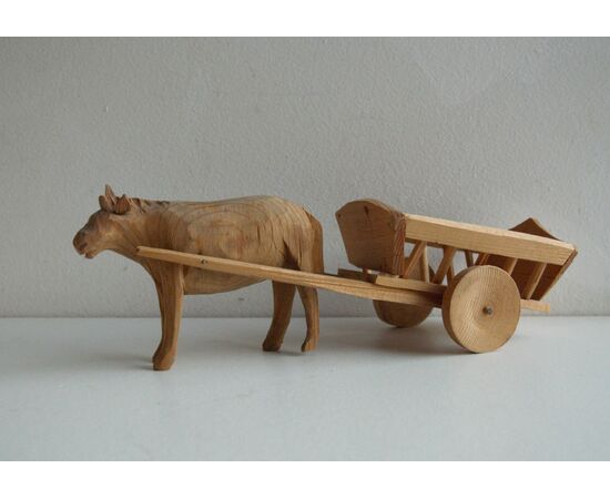 Tipico giocattolo in legno della Val gardena