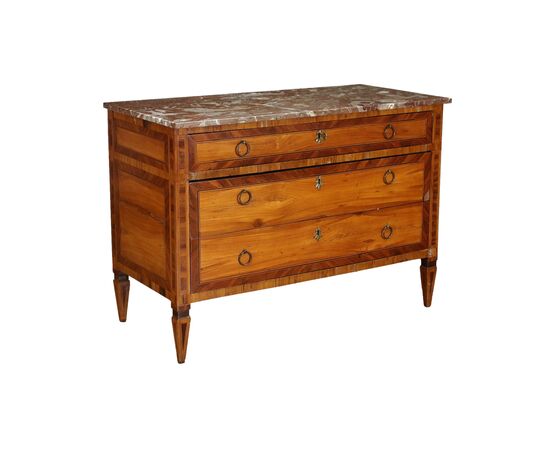 Neoclassical chest of drawers     