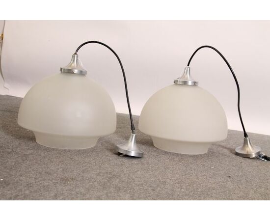 : Pair of 70's lamps. Modern design steel and glass restored! Vintage