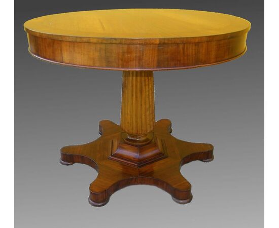 Fastoso Empire Parmesan table in walnut     