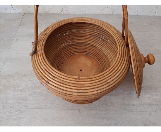 BAMBOO BASKET WITH LID AND HANDLES FROM THE 70s     