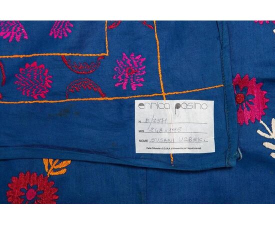 Antique SUSANI embroidered fabric with blue background - B / 2371     