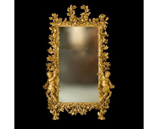 Ancient Roman mirror designed by Gian Lorenzo Bernini