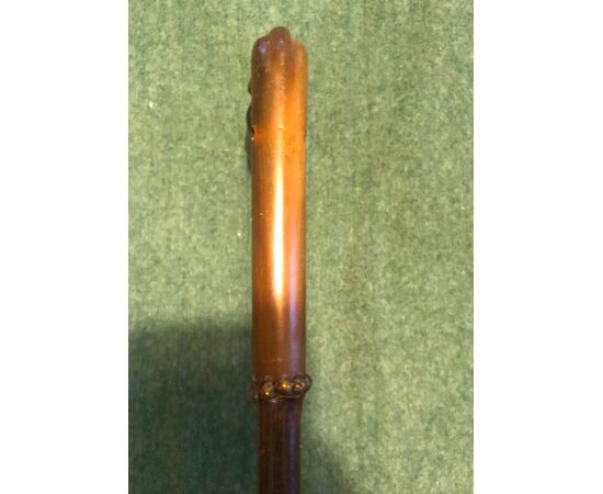Stick with horn and ivory handle depicting horse&#39;s paw.     
