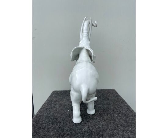 Figure of an elephant in white porcelain, liberty period.     