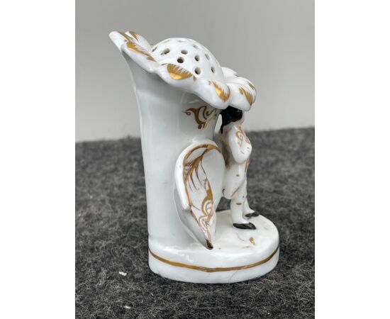 Toothpick holder in polychrome porcelain with male figure and flower shape. Old Paris. France.     