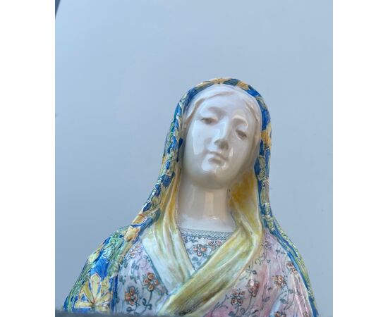 Busto in maiolica,Madonna.Manifattura di Angelo Minghetti.Bologna.