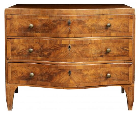 Chest of drawers with three drawers from the 19th century     