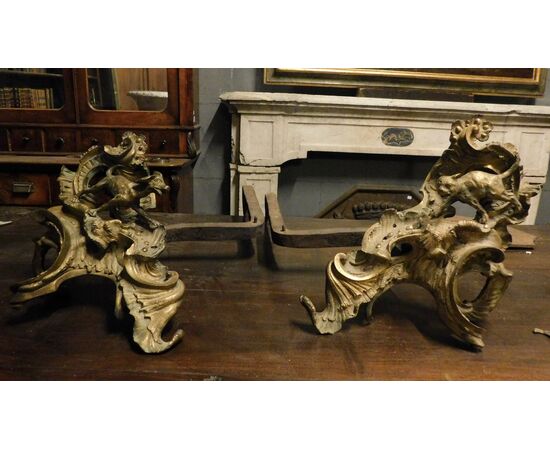 al240 - pair of andirons in gilded bronze, eighteenth century, measure cm l 38 xh 30     