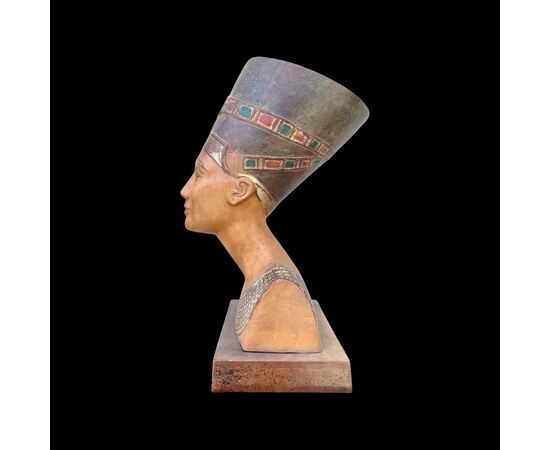 Bust of Nefertiti in painted terracotta Italy     