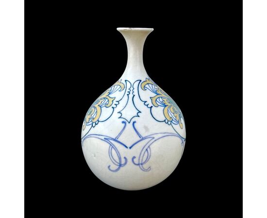 Stoneware jar with geometric and floral art nouveau decorations. France.     