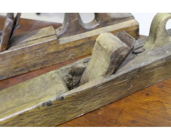 : n. 3 antique carpenter's planes! Bench work. Wood processing