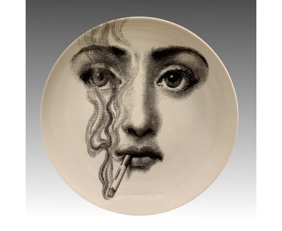 FORNASETTI, piatto serie Tema e Variazioni, porcellana decorata