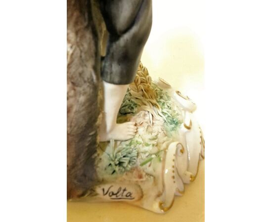 Capodimonte statuette in hand painted ceramic signed Volta