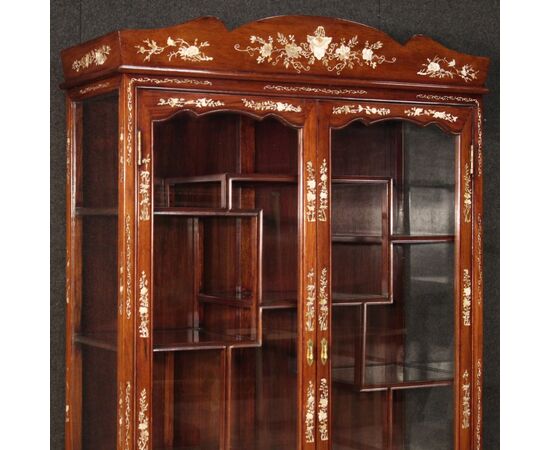 Oriental showcase in mahogany wood and faux mother-of-pearl