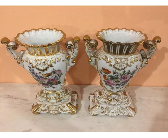 Coppia di vasi in porcellana epoca Luigi Filippo Francia