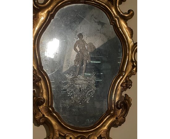 Specchiera veneziana con specchi decorati