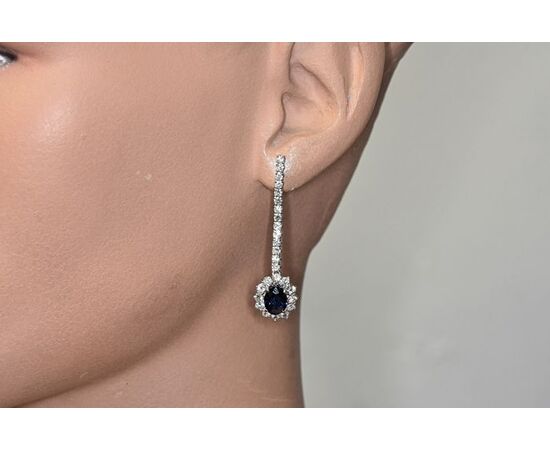 18k white gold earrings - 3.16 carat sapphire - 2.20 carat diamond