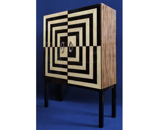 Optical 2-door cabinet in black and briar lacquered wood     