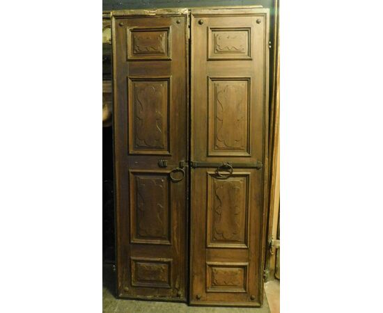 pts678 - n. 3 walnut doors, '700, 3 different sizes