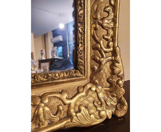 Specchiera in foglia oro zecchino epoca Luigi XV Francia