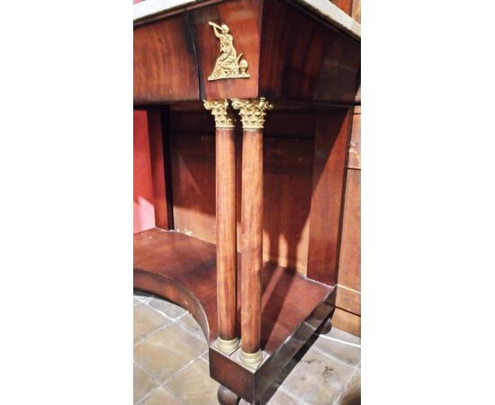 First Empire console in mahogany and gilt bronze applications - 1810 period