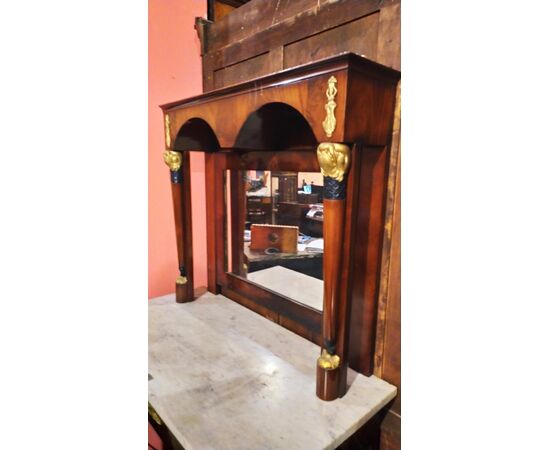 First Empire console in mahogany and gilt bronze applications - 1810 period