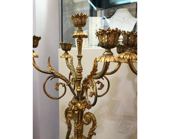 Coppia di candelabri in bronzo dorato Francia XIX sec.