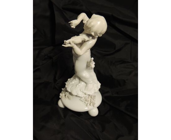 Statuina in porcellana di Ginori h cm 20