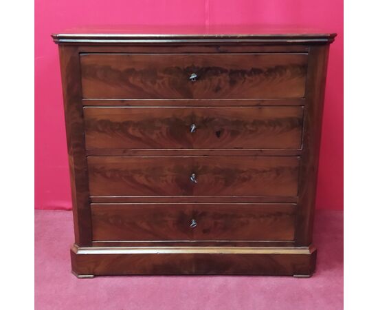 Small cabinet with drawers in Mahogany