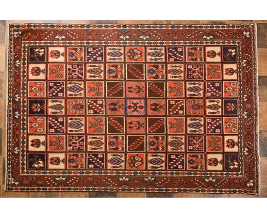 Gabbeh carpet of BAKHTIARY nomads - nr. 110 -     