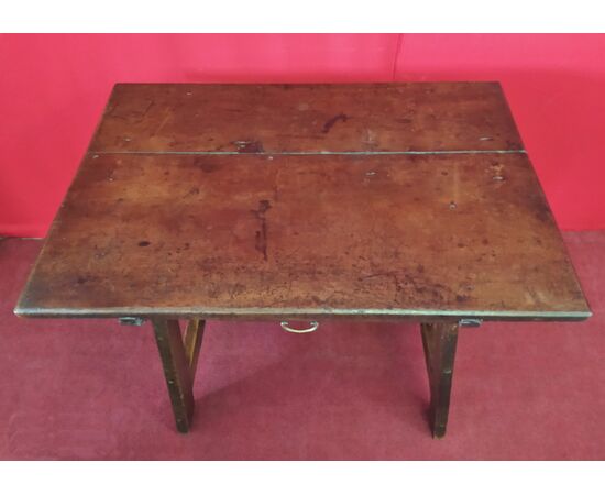 Small writing table from the late 1600s