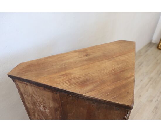 corner cupboard in solid walnut 20th century PRICE NEGOTIABLE