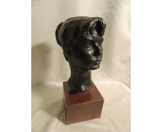 bronze; head of a young girl from Molino, h 24 cm