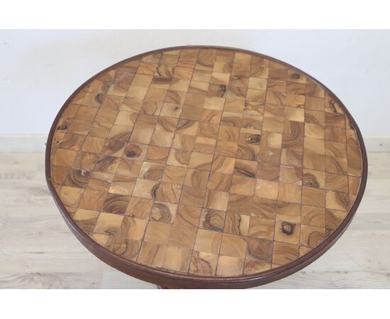 Inlaid antique style round coffee table 20th century NEGOTIABLE PRICE