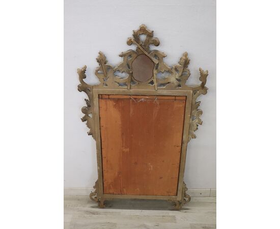 Louis XV style mirror in carved wood decorated in silver leaf early 1900s NEGOTIABLE PRICE     