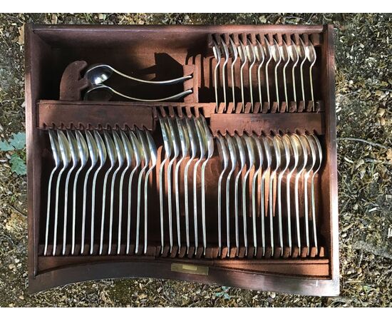 Antique Cutlery service in Sheffield. Plated silver. ELKINGTON Circa 1925