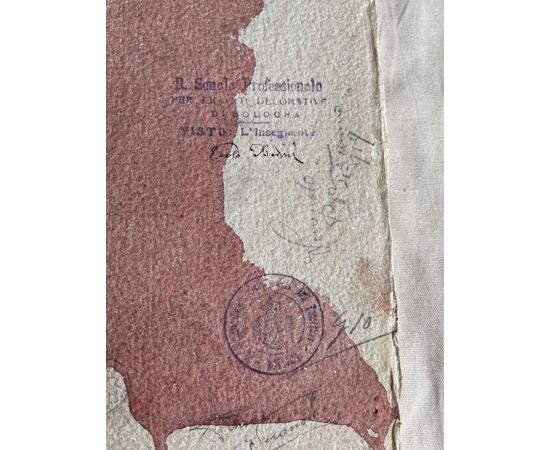 Disegno acquarellato a matita su cartoncino raffigurante busto marmoreo.Firmato e datato 1919 ( archivio Arturo Pietra).