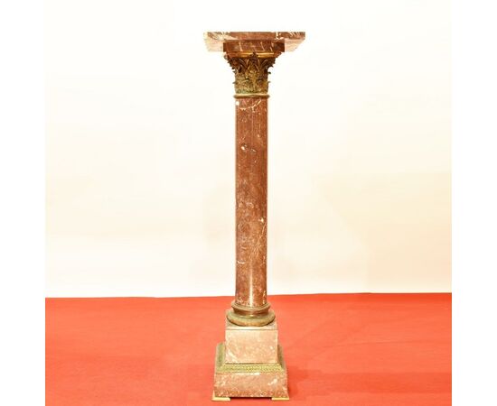 ANCIENT COLUMN IN RED MARBLE, END OF THE 19TH CENTURY. (COL 24)