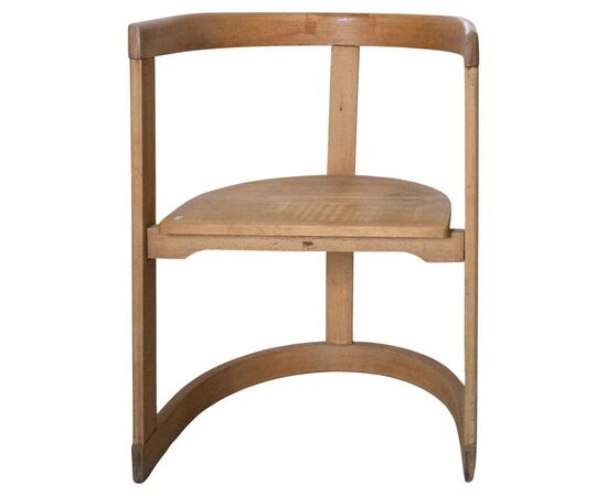 Prototipo in legno di una sedia di design - M/1026 -