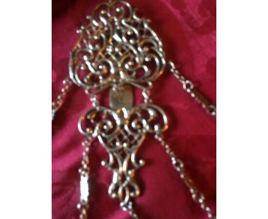 Chatelaine in argento inglese