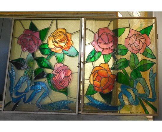 pan345 - pair of stained glass windows, measuring 63 x 83.5 cm wide     