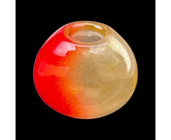 Round flattened vase in heavy sommerso glass with gold leaf.Archimede Seguso.Murano.     