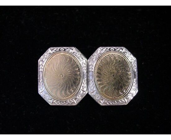 Cufflinks engraved in yellow and white gold     