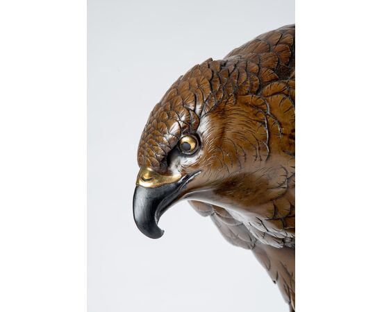 K&#333;min &#39640;&#27665; - Importante scultura in bronzo raffigurante un falco.