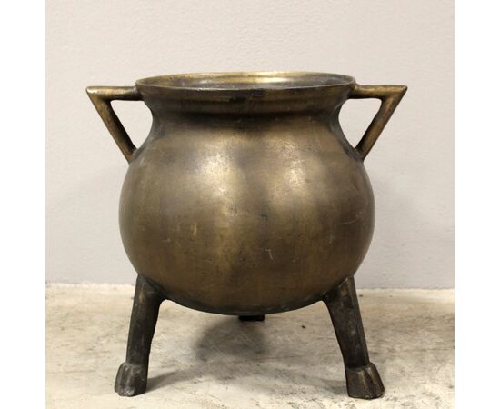Antico Vaso in bronzo 10,8 kg. - Italia epoca 800