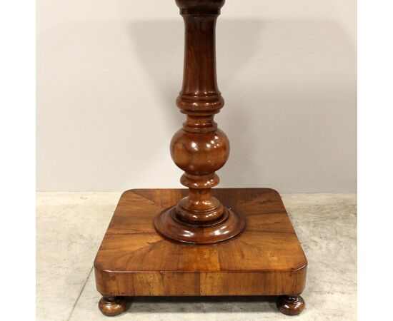 Antique Charles X coffee table in walnut - Italy, 19th century     